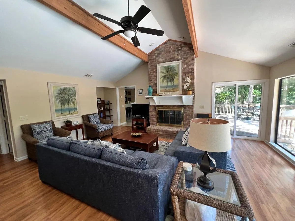 25 St George * Hilton Head Island