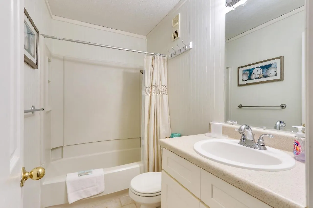 Hilton Head With 4 Pools Walk To Beach * Hilton Head Island