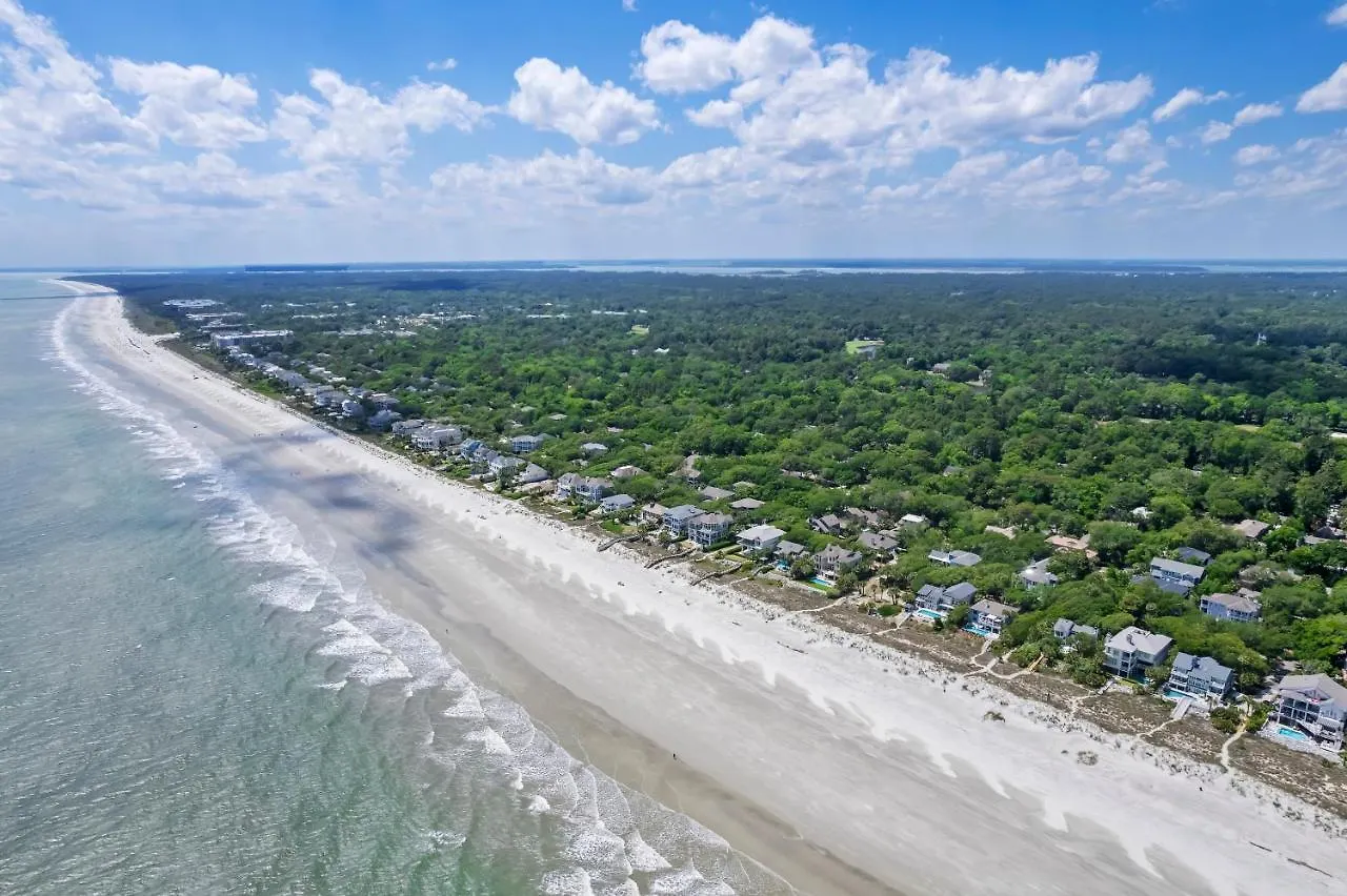 111 Dune Ln 6 Bedroom Oceanfront Forest Holiday home Hilton Head Island