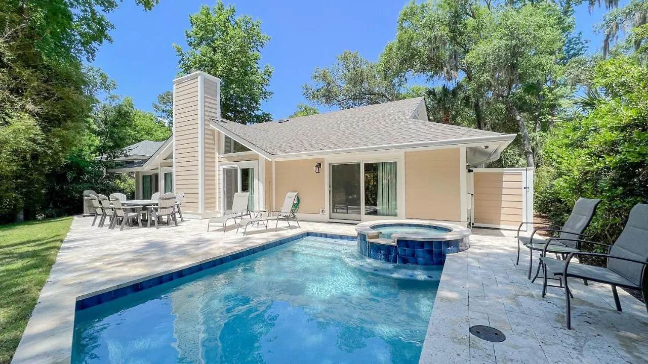 19 Heath Dr Hilton Head Island