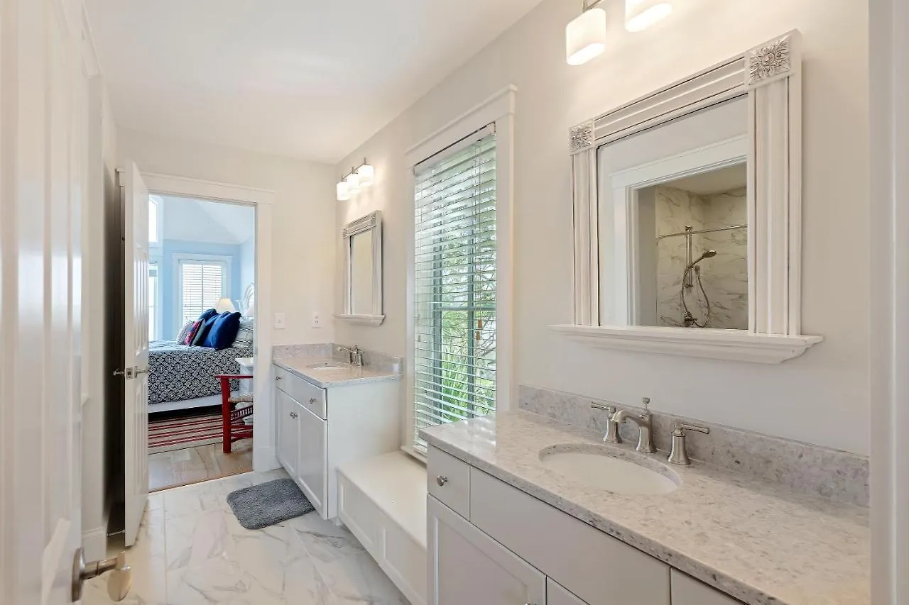 111 Dune Ln 6 Bedroom Oceanfront Forest *