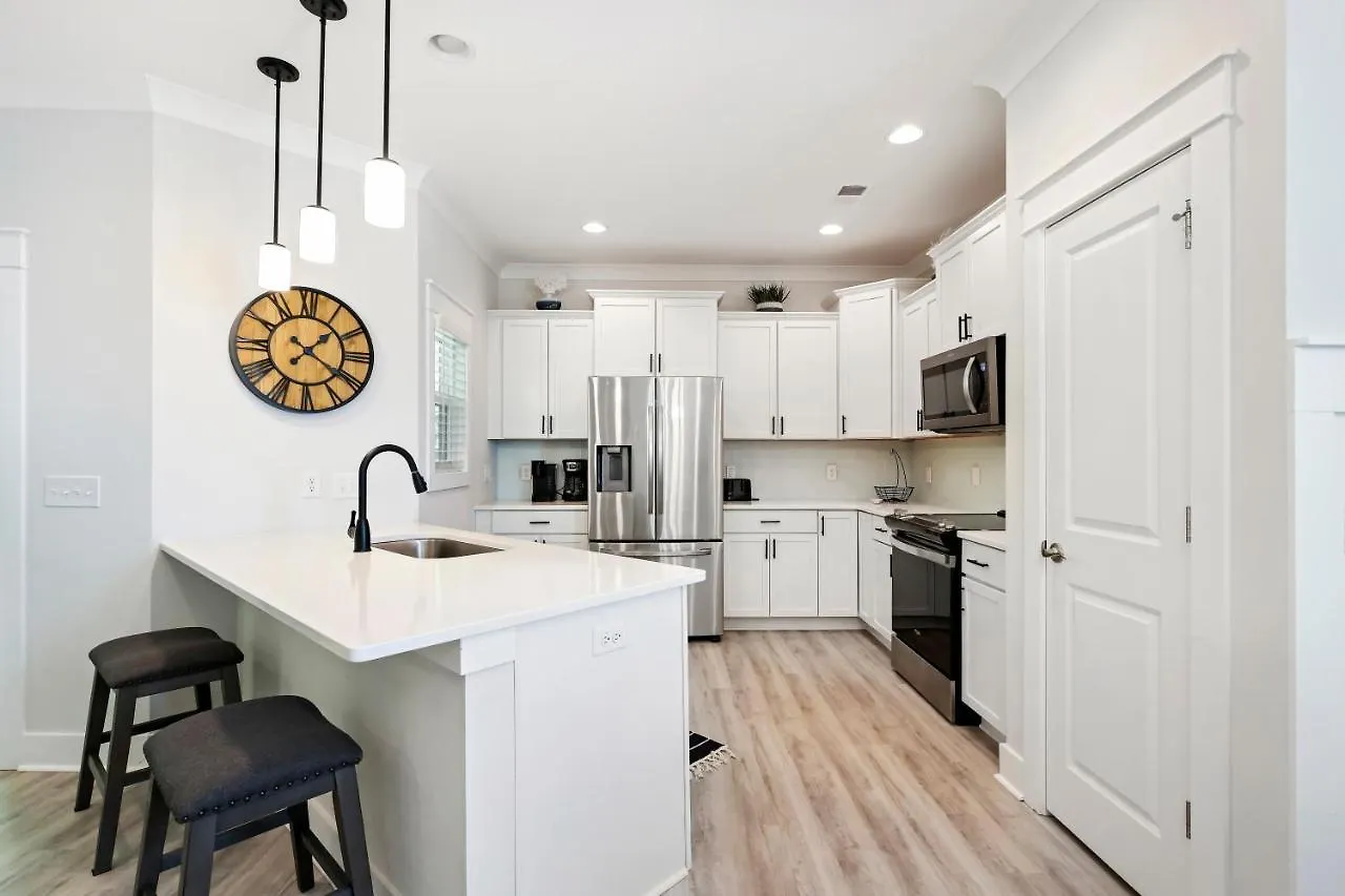 28 Pink Lane Luxury Vacation Hilton Head Island