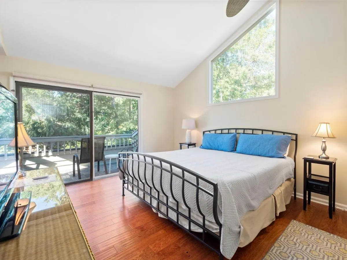 9 Midstream Villa