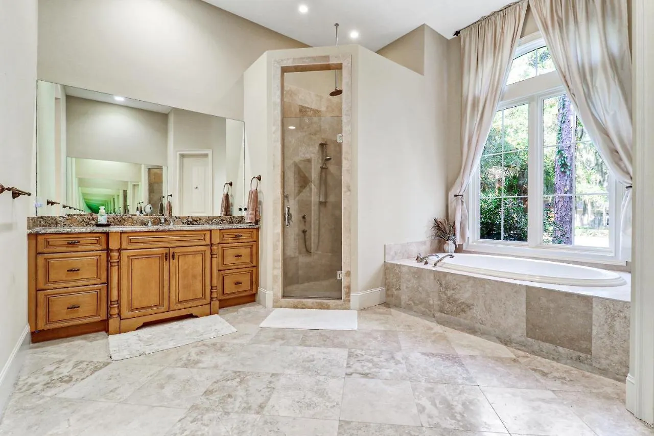 35 Red Oak * Hilton Head Island