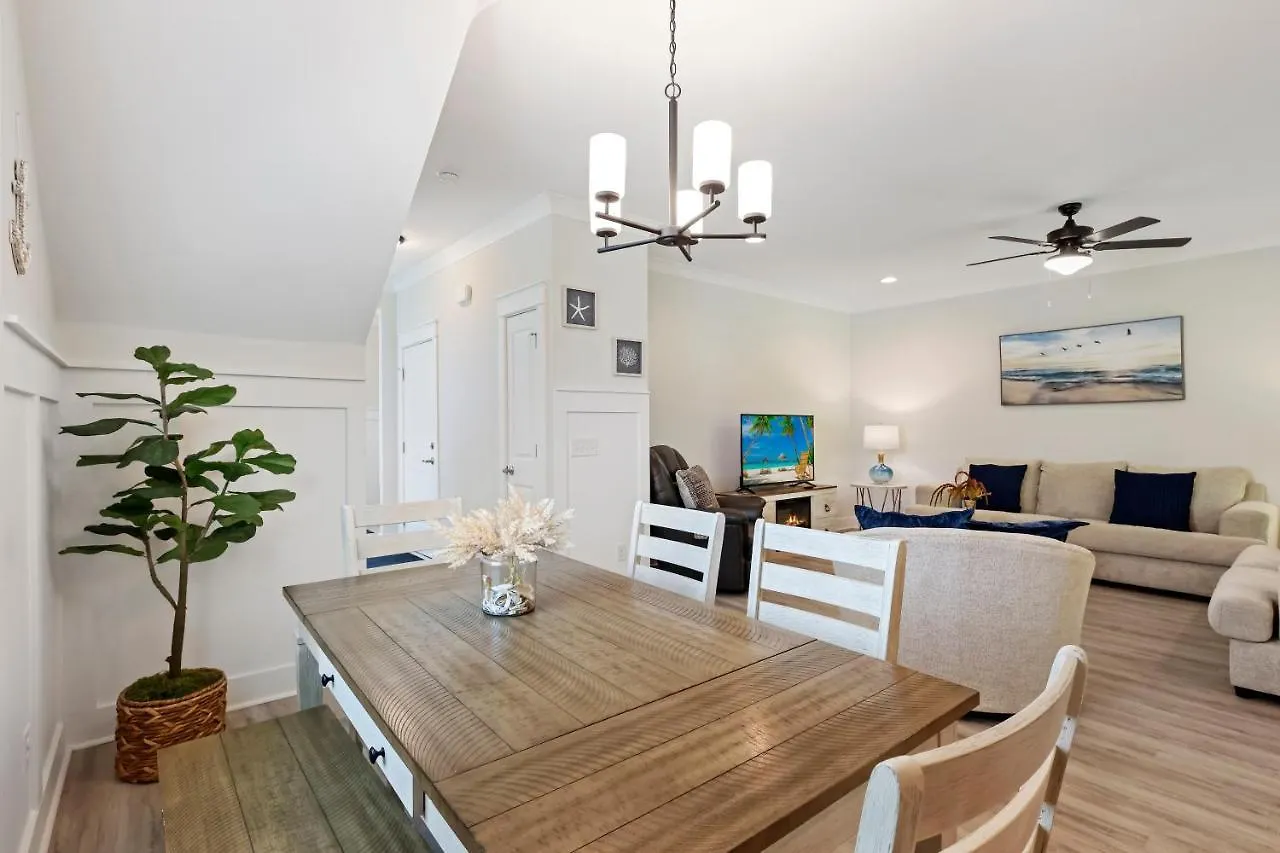Holiday home 28 Pink Lane Luxury Vacation *