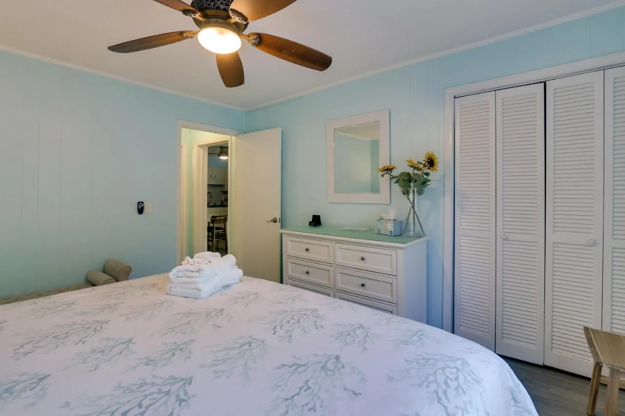 Hilton Head Steps To Beach, Coligny Plaza! *