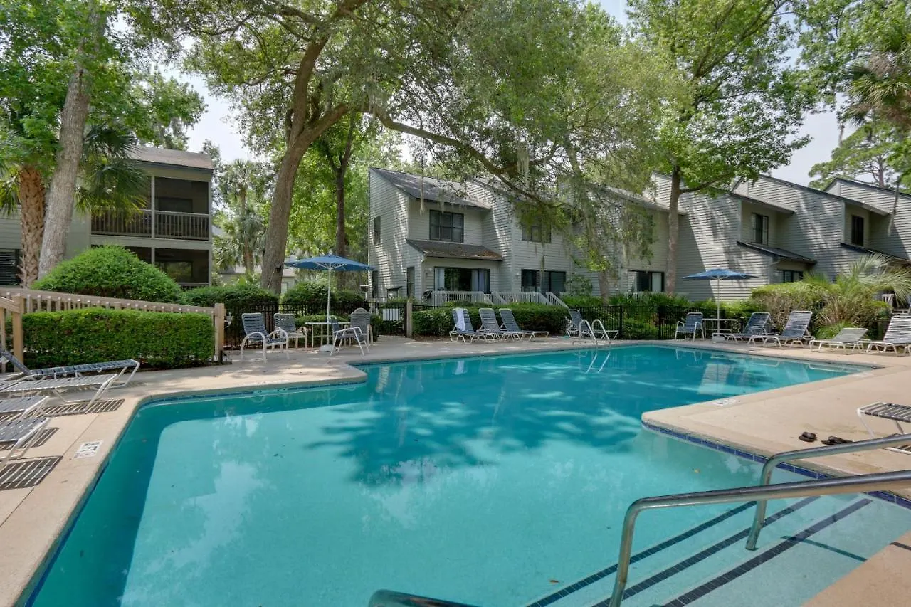 Serene With Community Pool! Apartment *