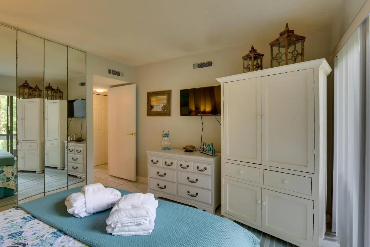 Serene With Community Pool! * Hilton Head Island