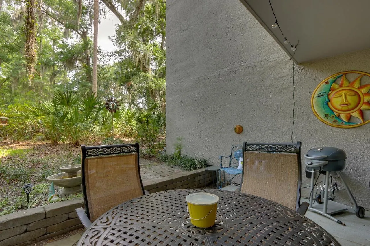 Serene With Community Pool! Apartment *