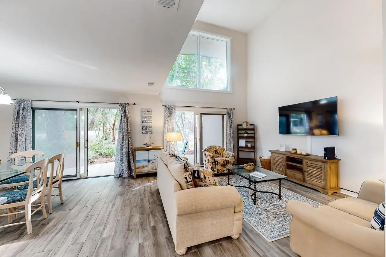 Apartment Stoney Creek 299 *