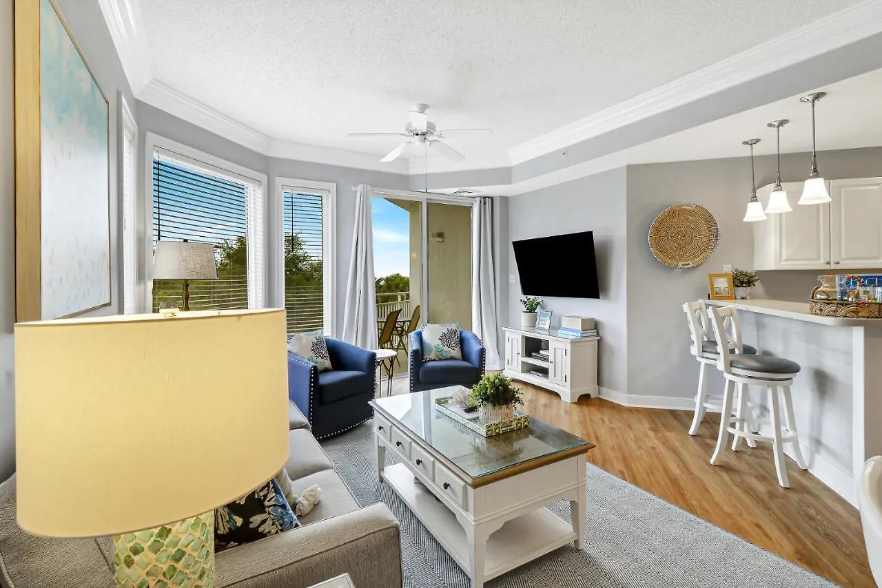 2211 Seacrest Villa *