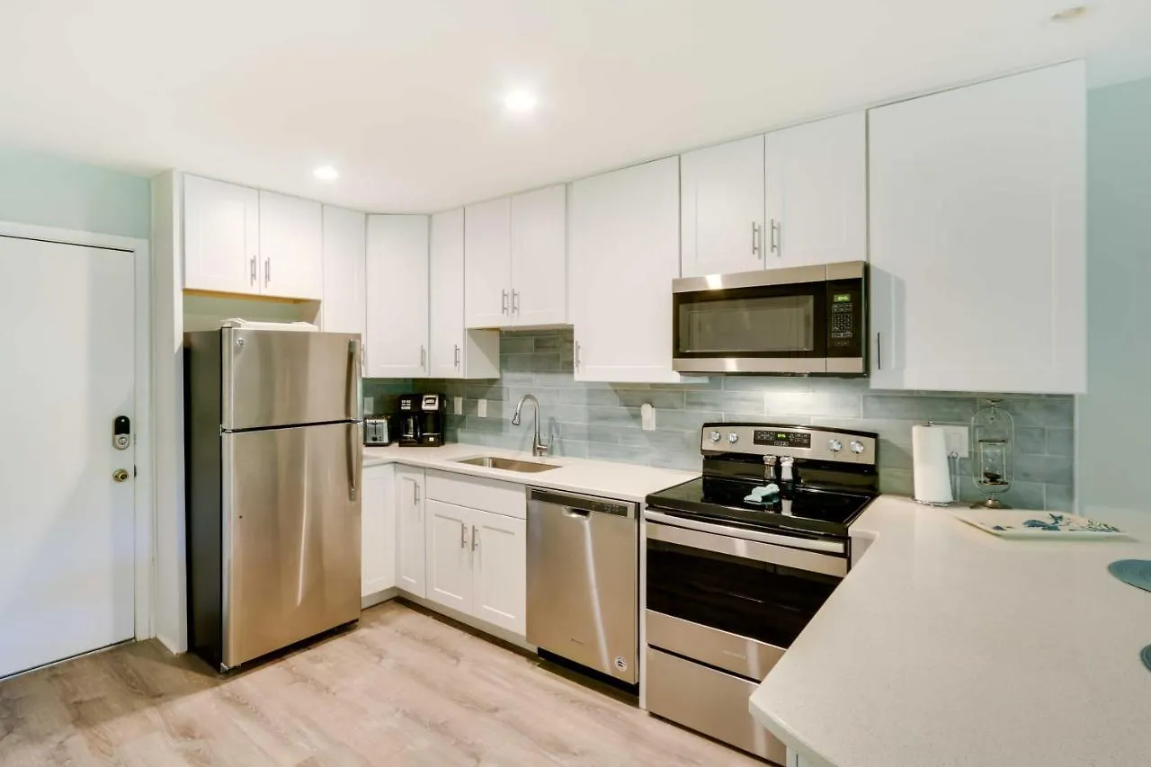 Apartment Hilton Head With Pool Access Less Than Half Mi To