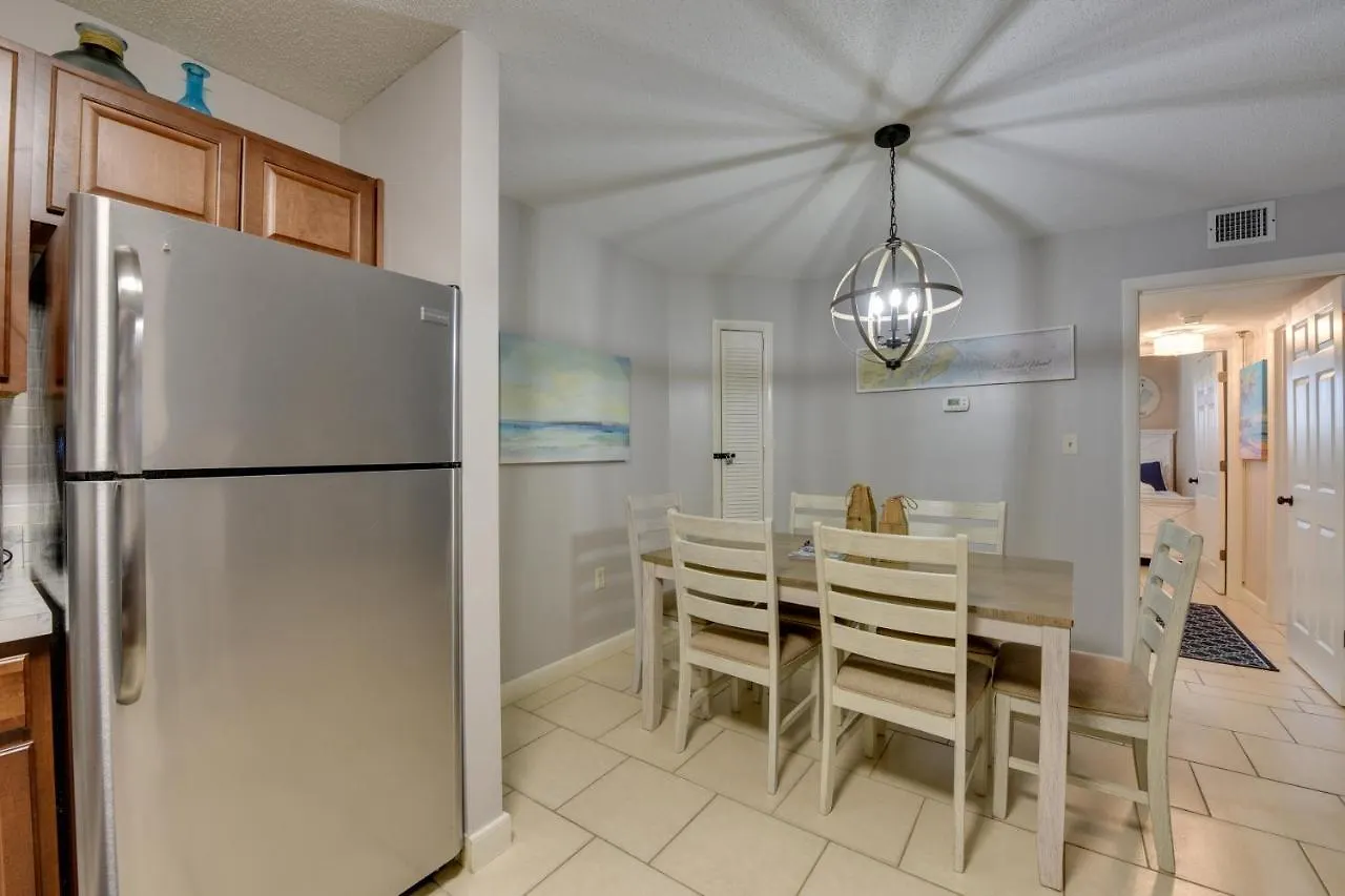 Apartment Hilton Head With And Pool Access!