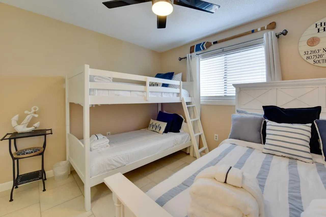 Hilton Head With And Pool Access! Apartment