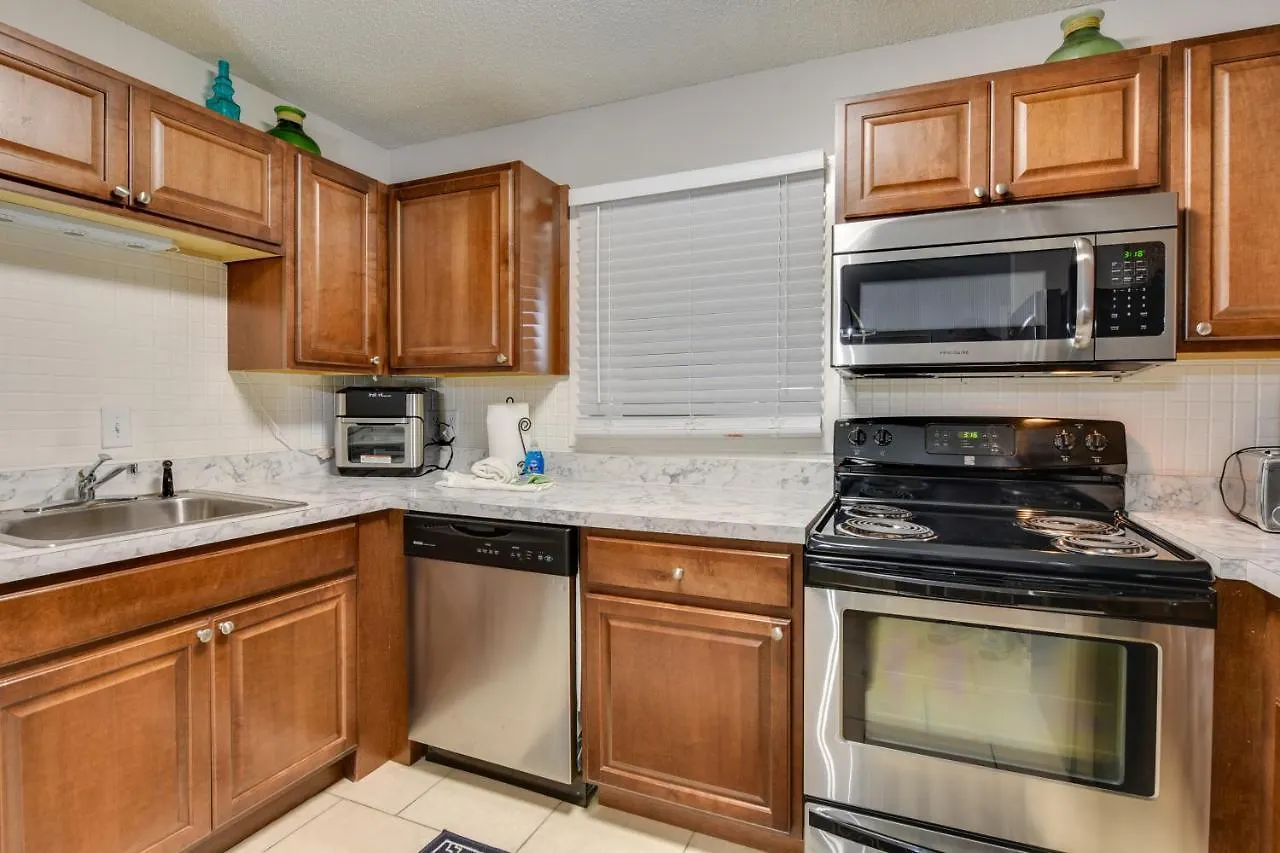 Hilton Head With And Pool Access! *
