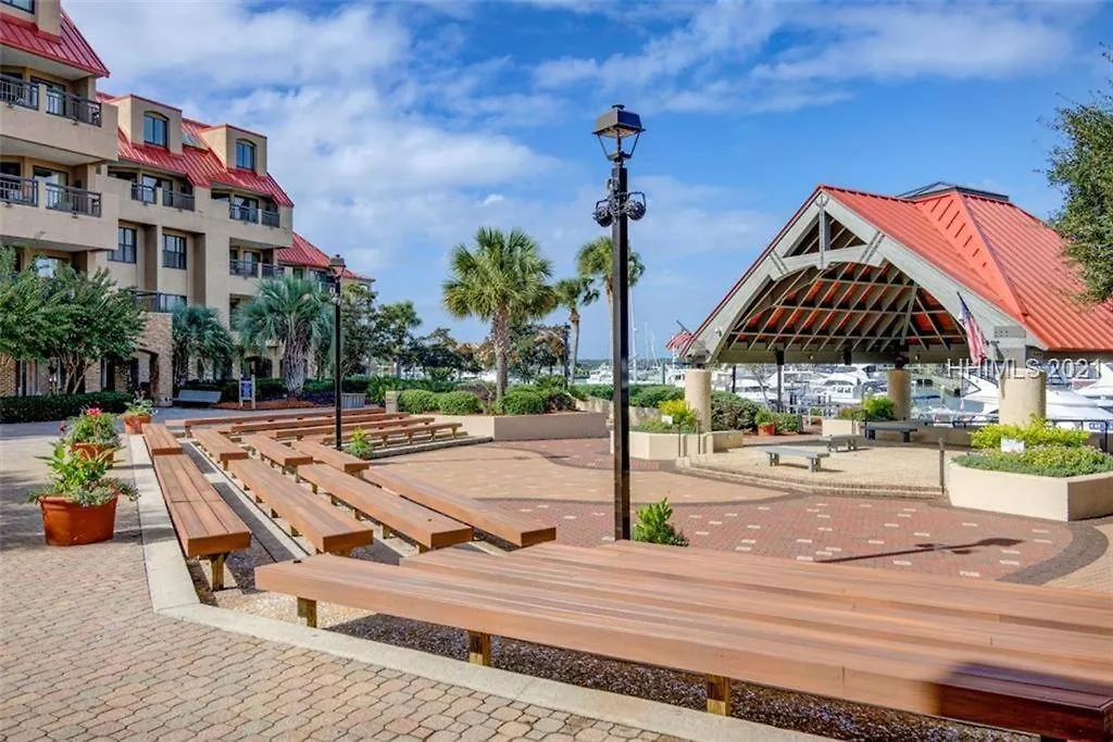 Cute 2 Bedroom, 2 Bath At Folly Field Hilton Head Island