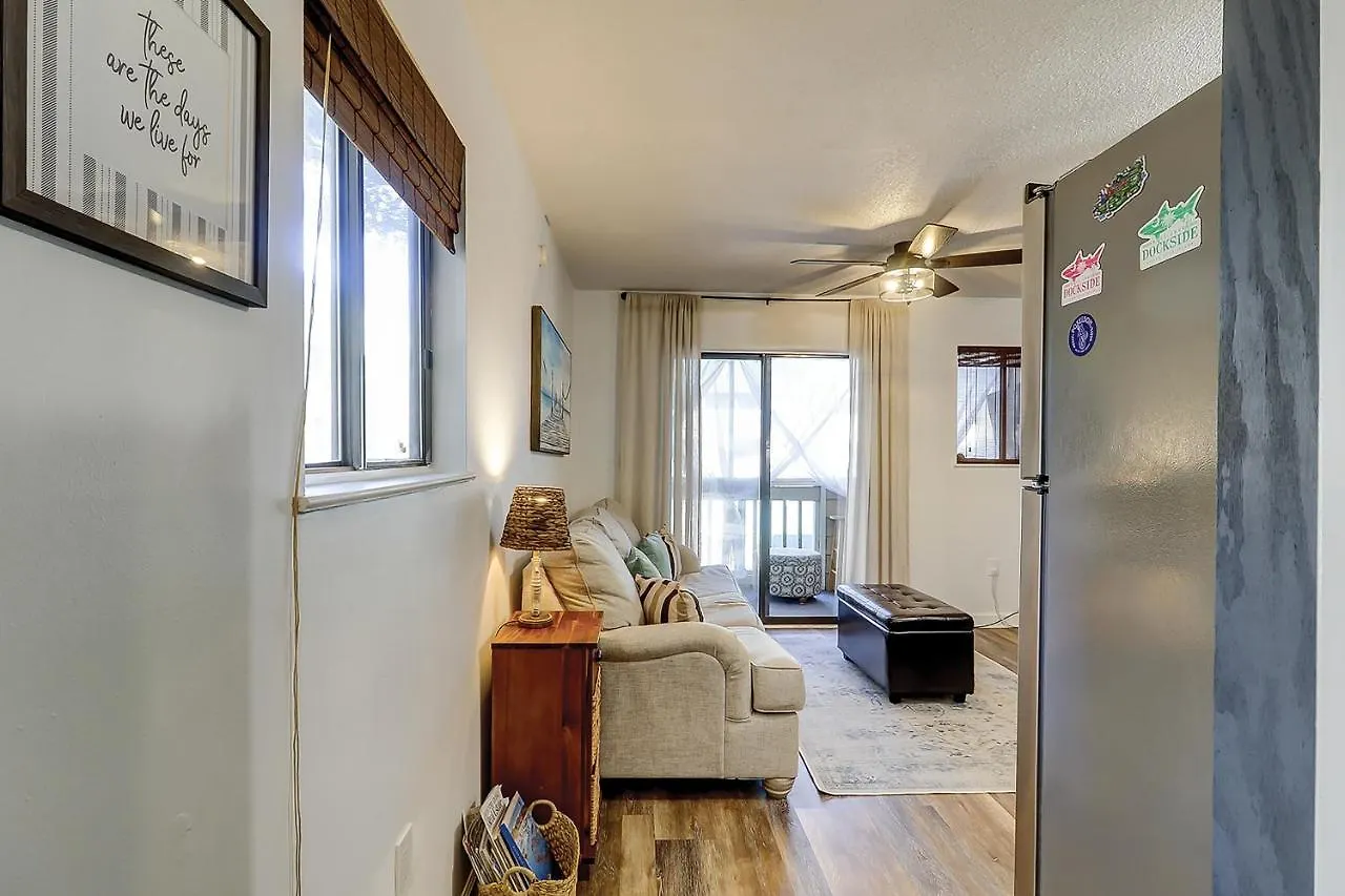Apartman On Port Royal Sound 2217