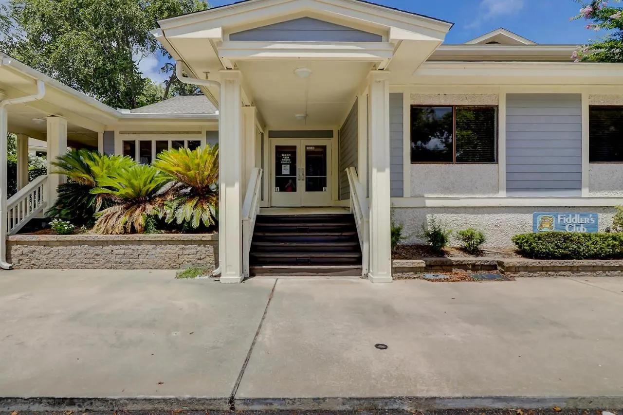 Apartment Fiddlers Cove 19b