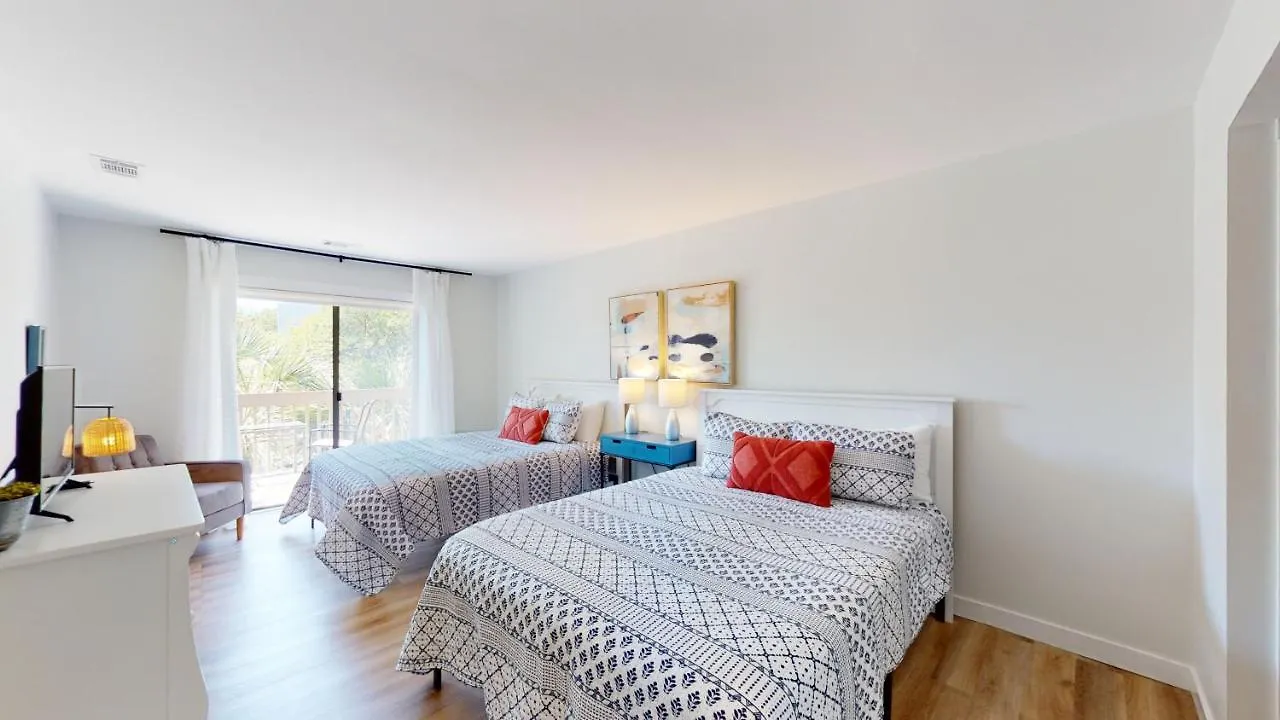 13 The Moorings * Hilton Head Island