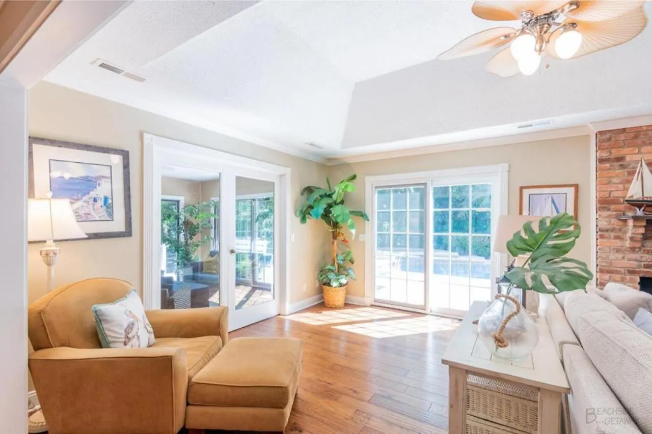 1 Tupelo Holiday home *