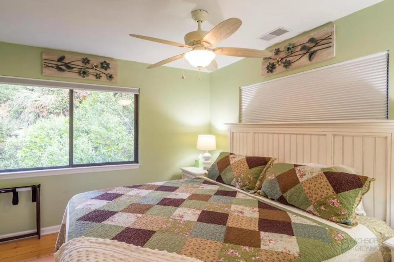 16 Hickory Lane * Hilton Head Island