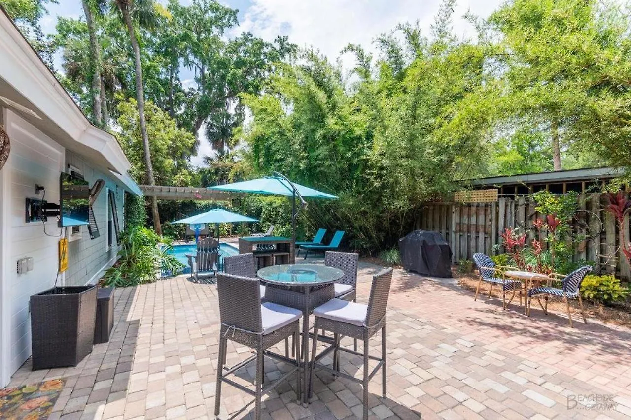 15 Sandpiper Street *