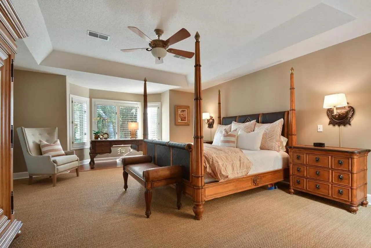 4 Lark Street Holiday home *