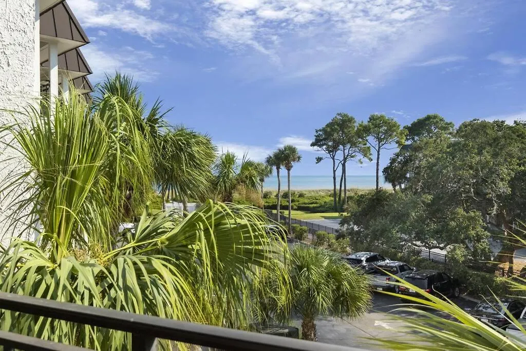 Tranquility On The Water - 2 Bedroom! Apartment