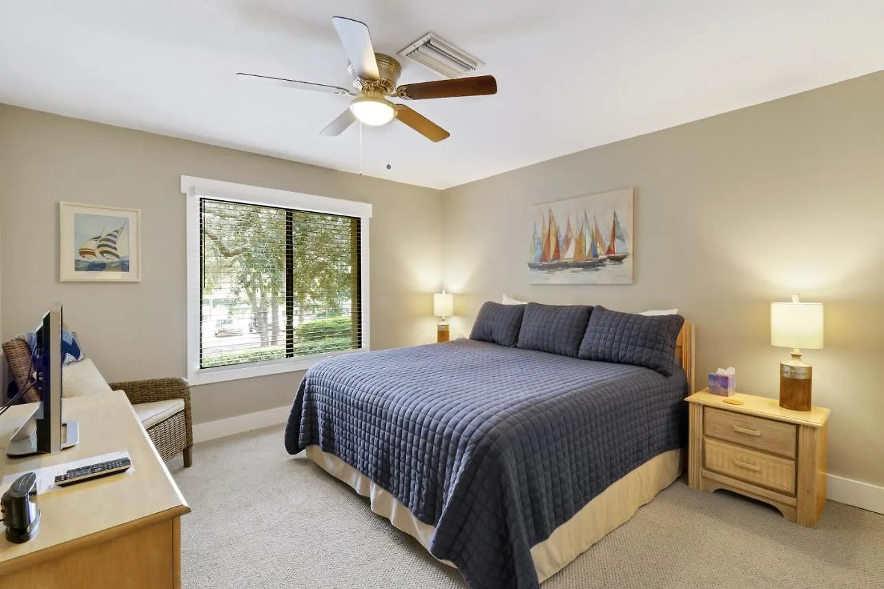 901 Cutter Court 3 Bedroom Harbourtown Hilton Head Island