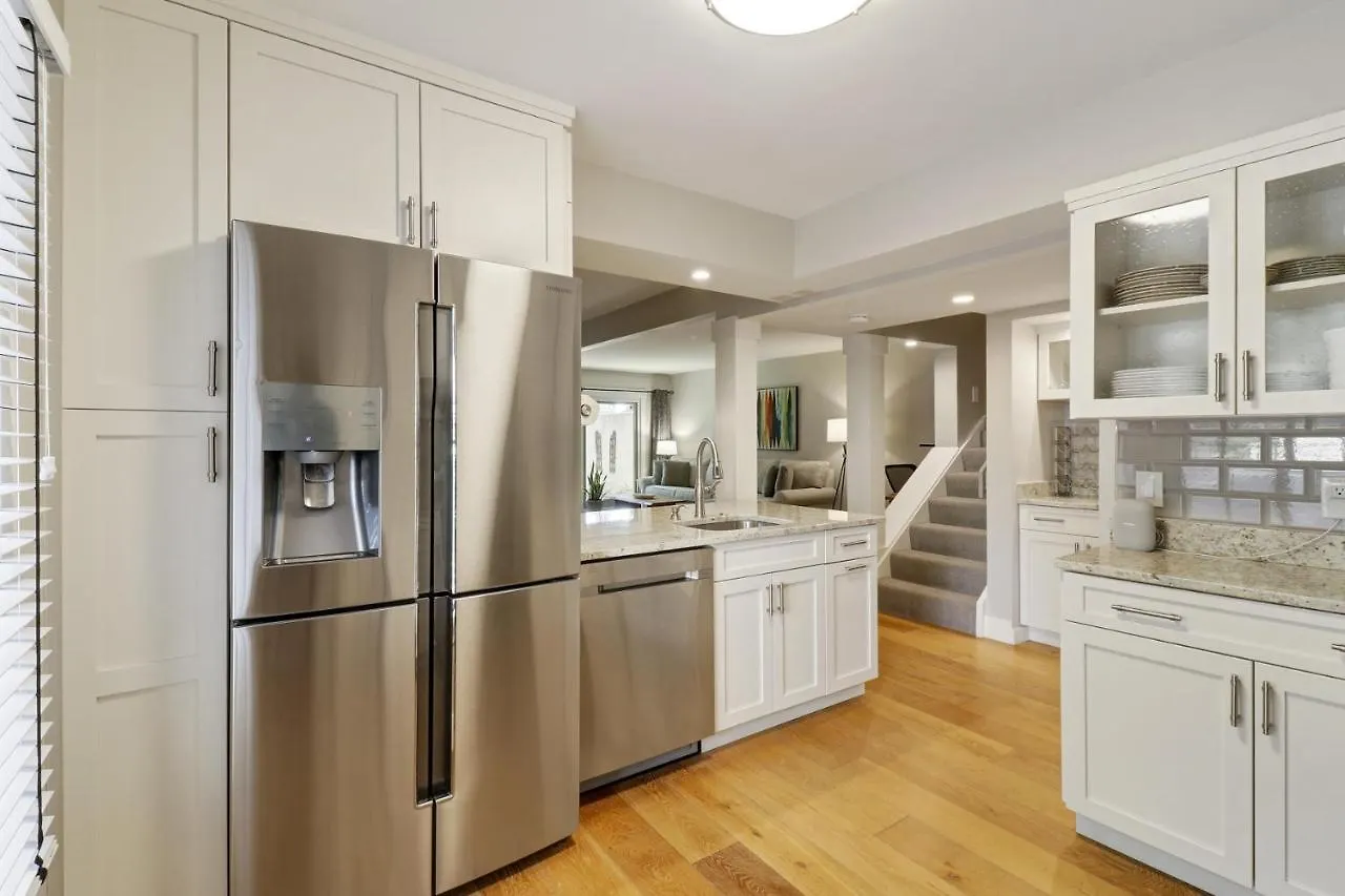 901 Cutter Court 3 Bedroom Harbourtown Holiday home Hilton Head Island