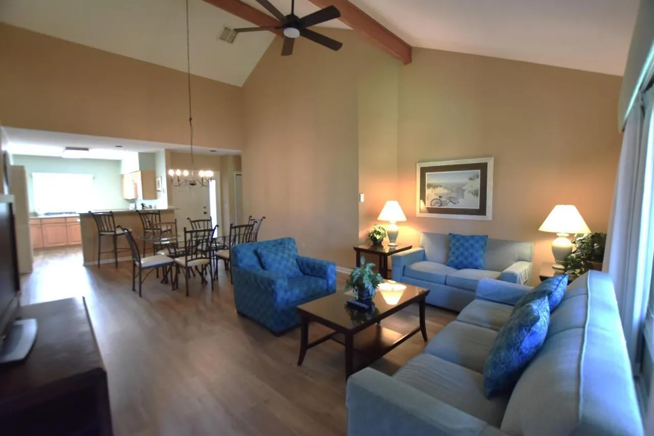 2 Bedrooms At Brigantine Quarters Unit 230 Villa Hilton Head Island