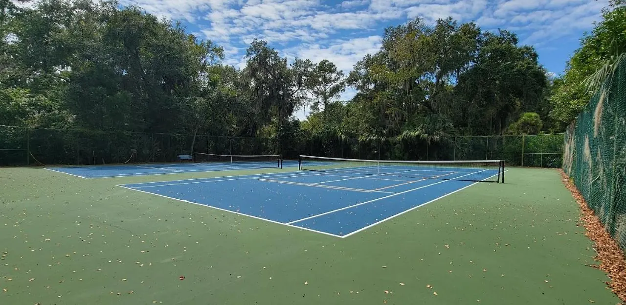 2 Bedrooms At Brigantine Quarters Unit 230 Villa Hilton Head Island