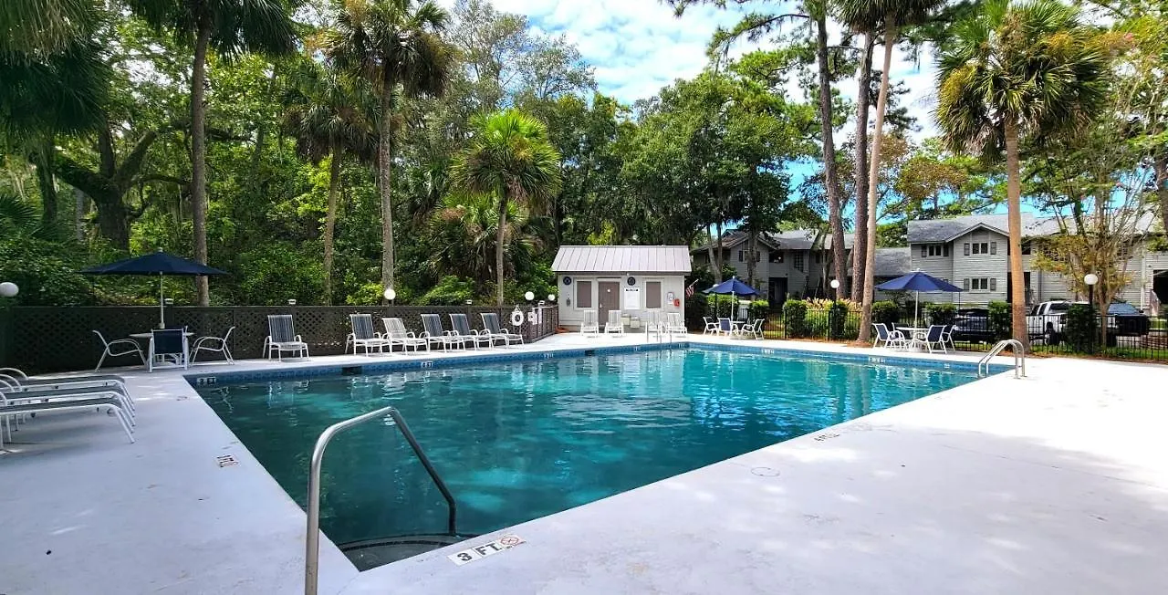 Villa 2 Bedrooms At Brigantine Quarters Unit 230 Hilton Head Island