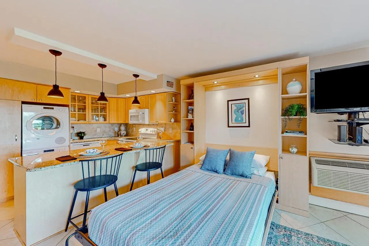 Bluff 1799 Hotel