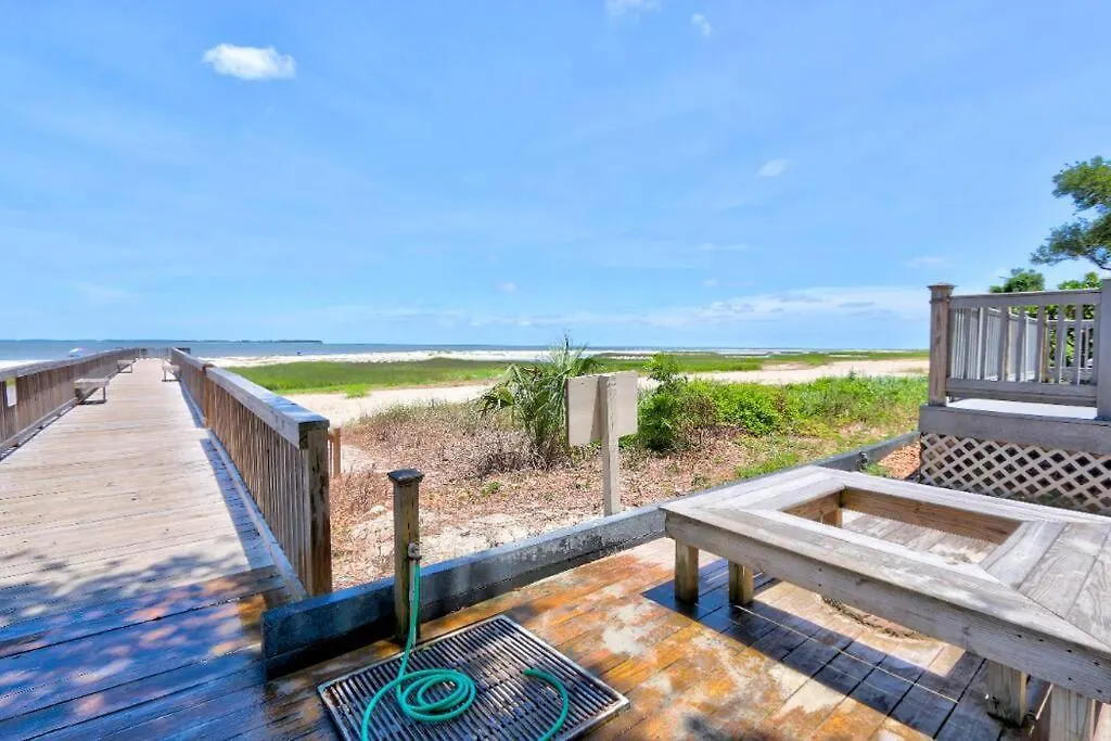 Stylish, Renovated Coastal Haven On Hilton Head! * Hilton Head Island