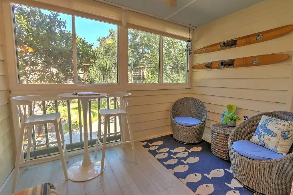 Stylish, Renovated Coastal Haven On Hilton Head! Apartment Hilton Head Island
