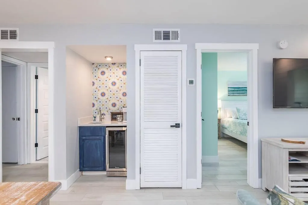 Stylish, Renovated Coastal Haven On Hilton Head! * Hilton Head Island