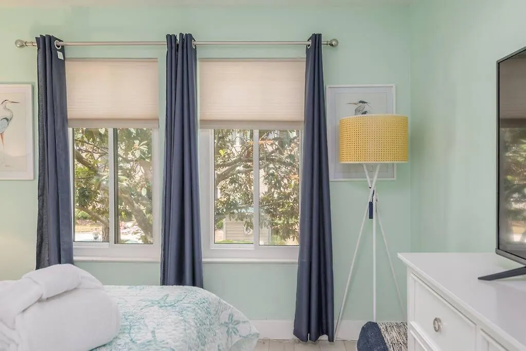 Stylish, Renovated Coastal Haven On Hilton Head! * Hilton Head Island