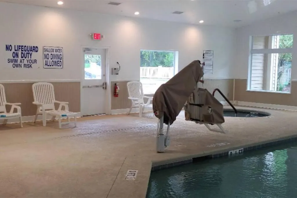 Apartment Stylish, Renovated Coastal Haven On Hilton Head!