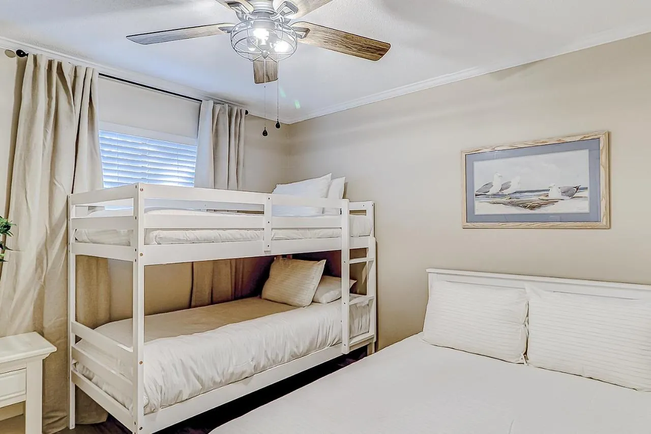 Fiddlers Cove 16d Apartment *