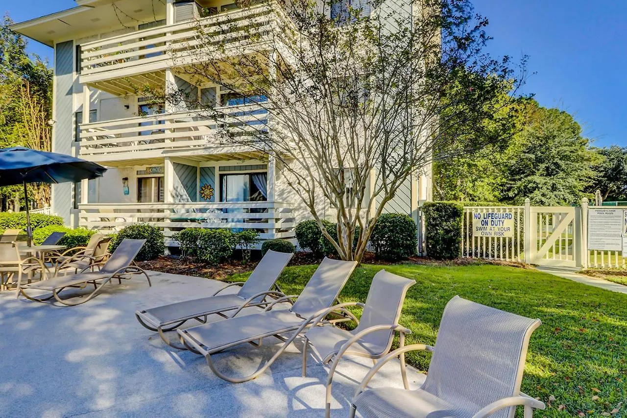 Fiddlers Cove 9e Apartment *