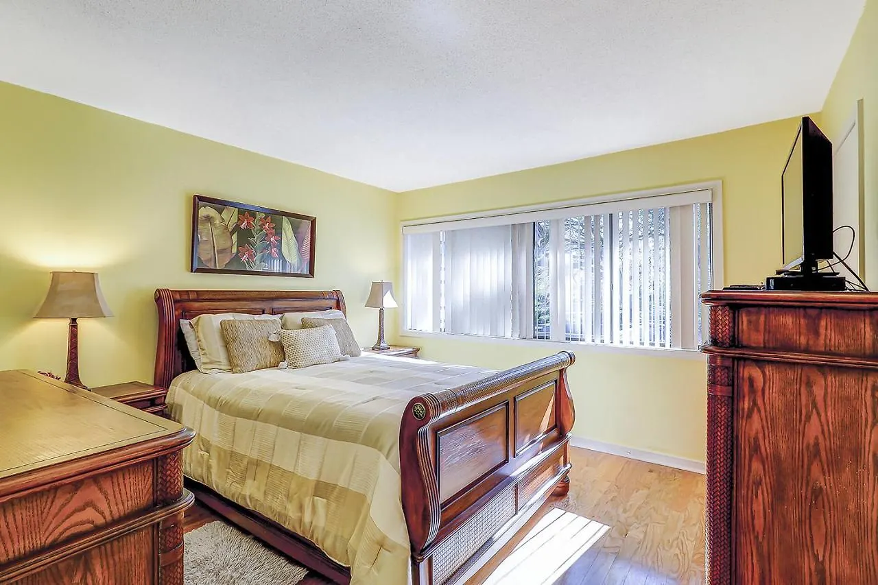Turnberry Village 288 Apartment *