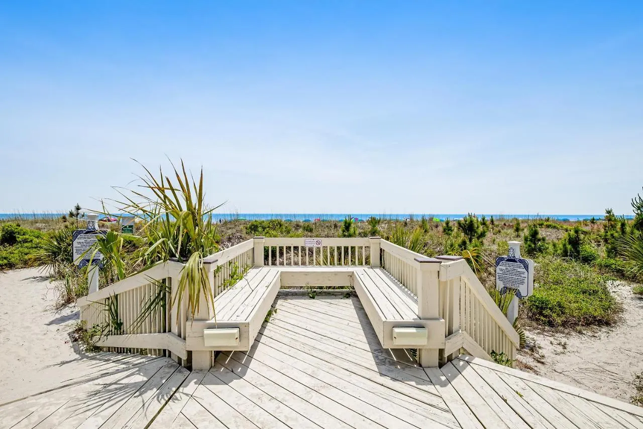 Breakers 208 Apartment