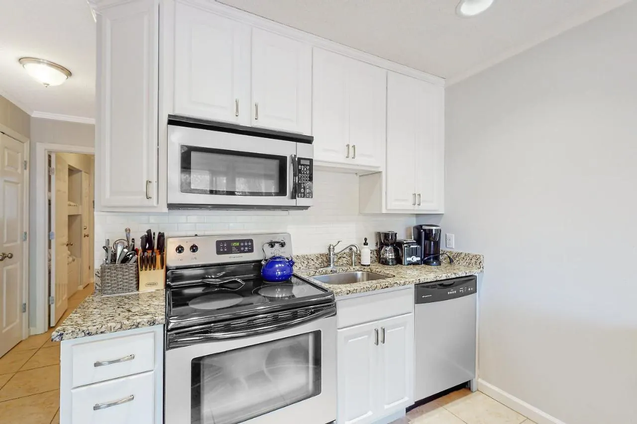 Apartment Sea Side 108