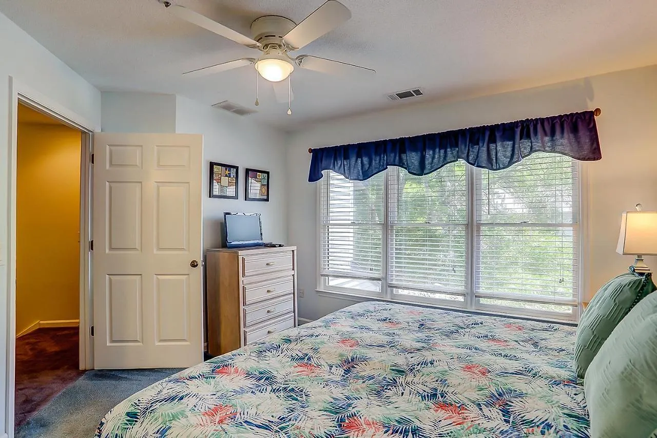 Apartment Ocean Breeze 37 *