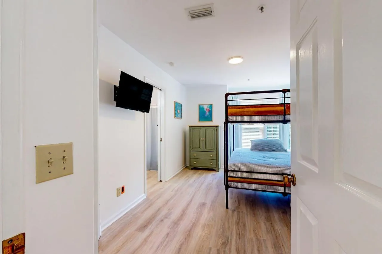 Apartment Ocean Breeze 14