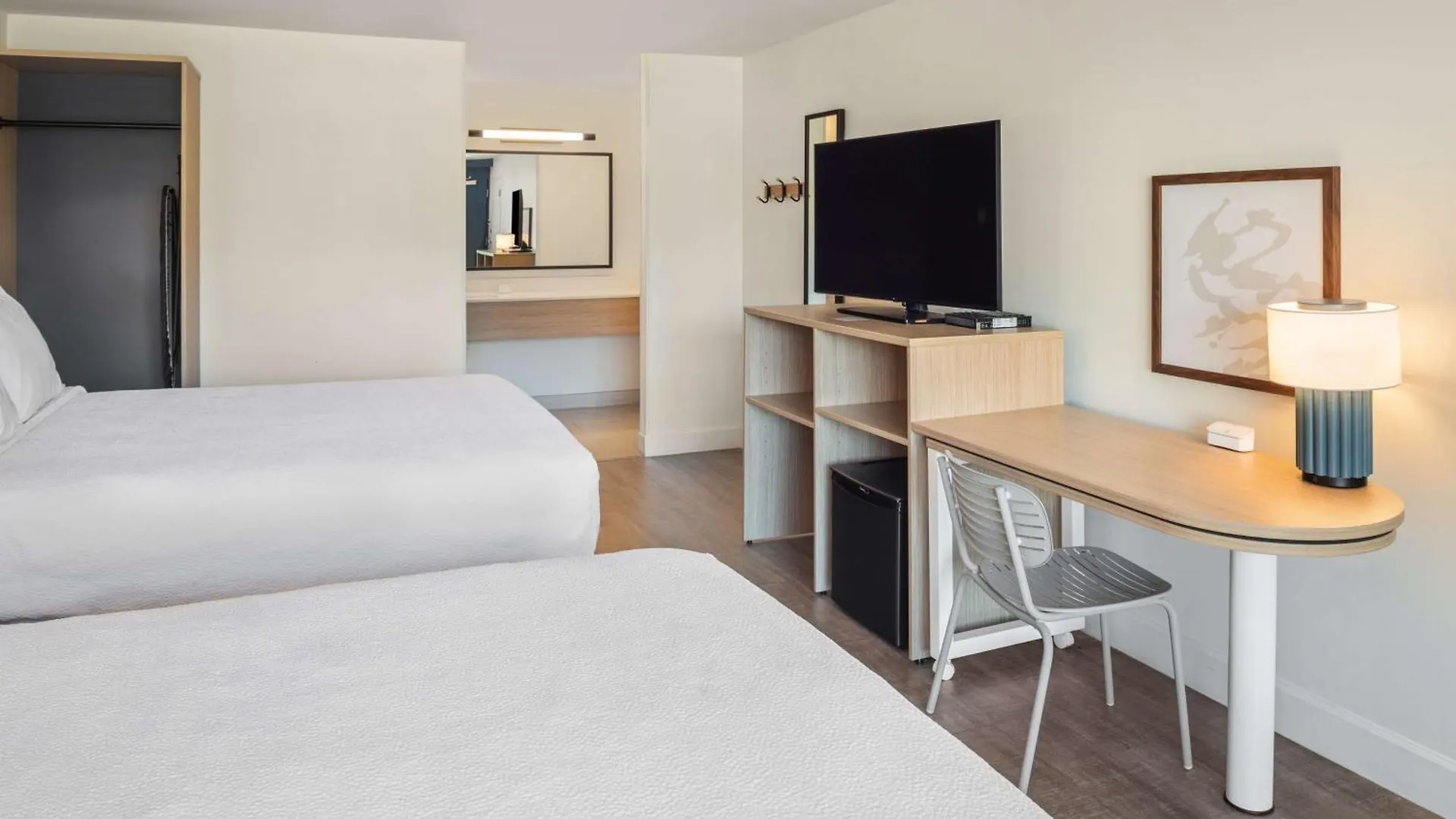 Spark By Hilton 3*