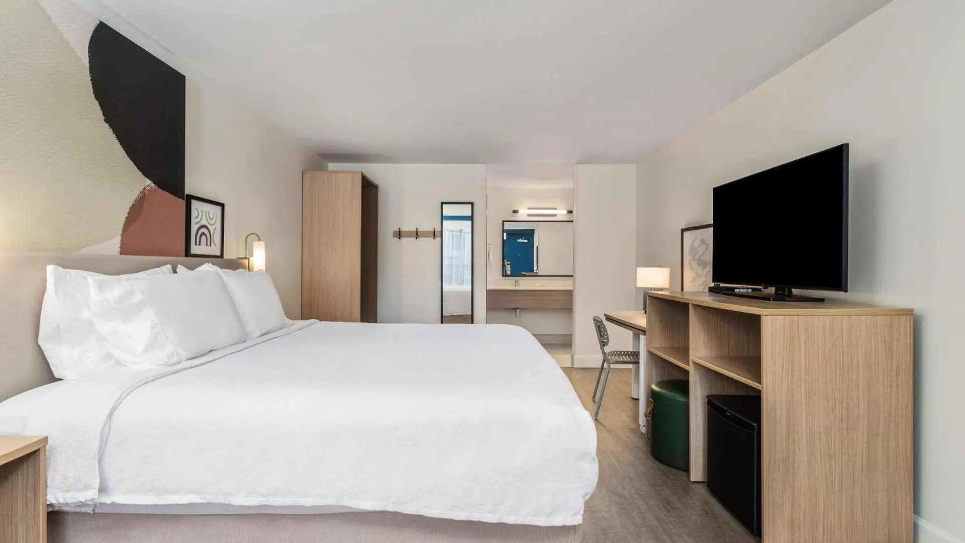 Spark By Hilton 3*