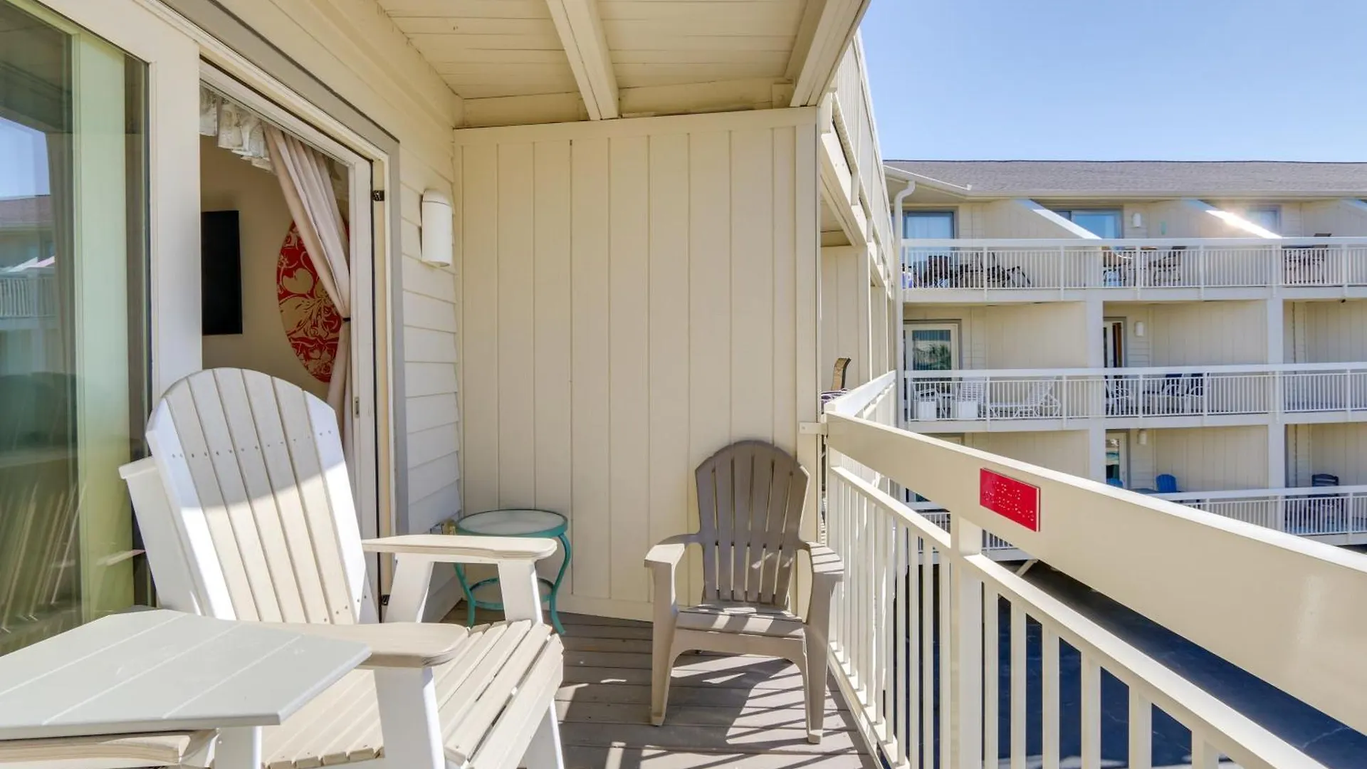 Beachfront With Ocean-view Balcony! Apartment Hilton Head Island