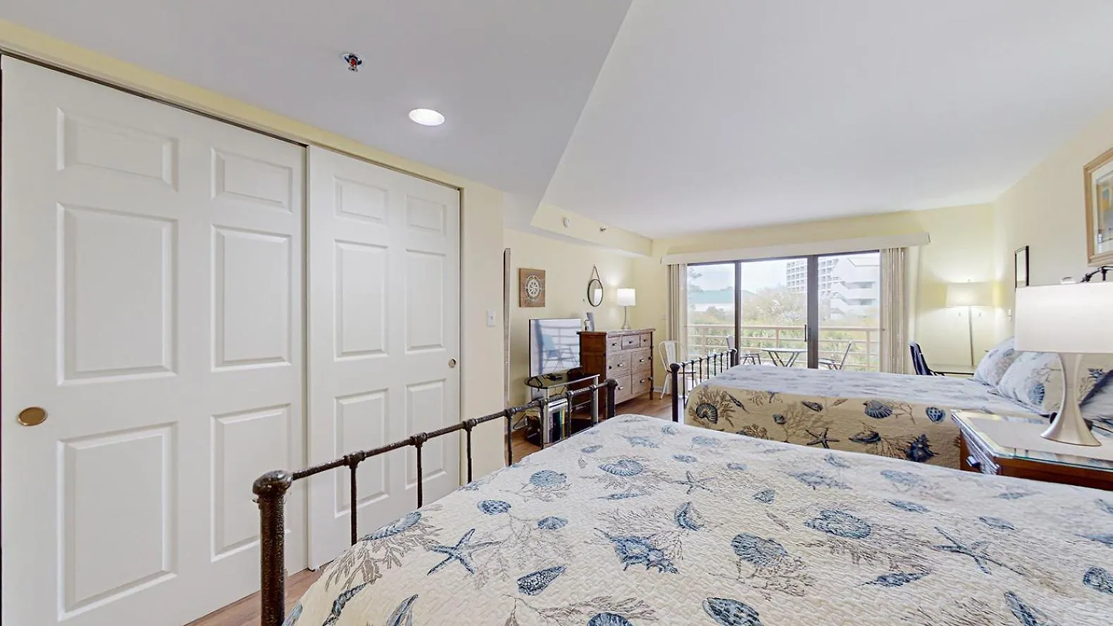 2318 Villamare Villa